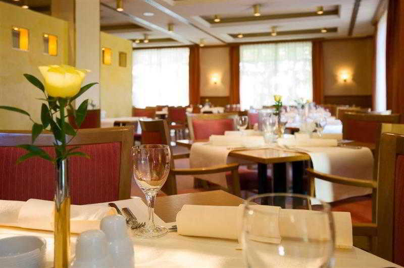โรงแรมดอรินท์ เวือร์ซบวร์ค เวิร์ซบวร์ก ร้านอาหาร รูปภาพ