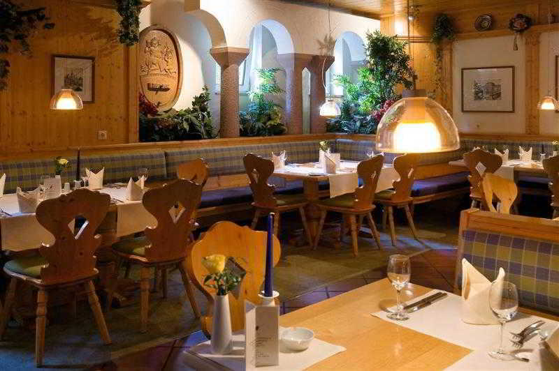 โรงแรมดอรินท์ เวือร์ซบวร์ค เวิร์ซบวร์ก ร้านอาหาร รูปภาพ